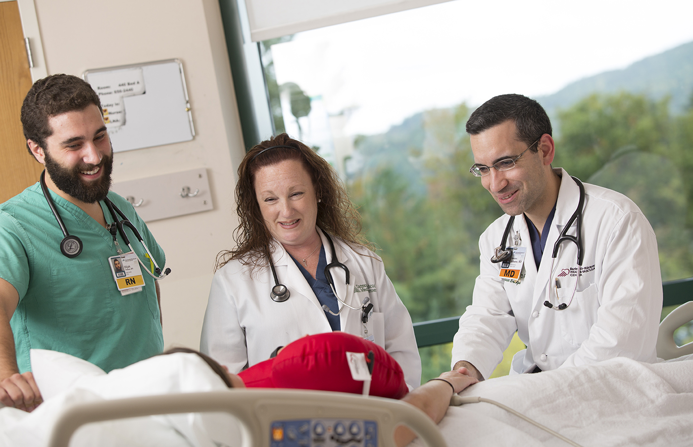 Dartmouth-Hitchcock Medical Center, Maine Medical Center Awarded Major  National Institutes of Health Grant for Cardiac Surgery Research | News &  Stories | DHMC and Clinics