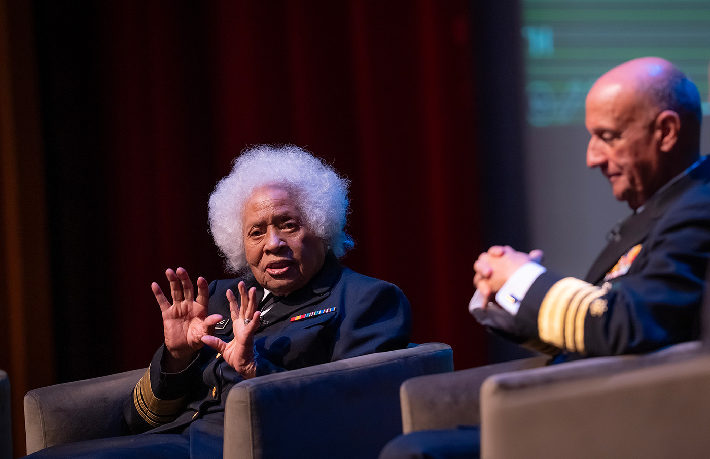 two surgeons generals talking