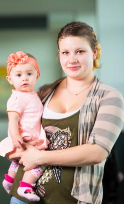 Cassidy Hankins with daughter