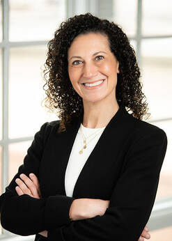 Lindsay Muns, MBA, MHSA