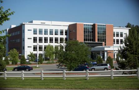 Exterior photo of Nashua clinic