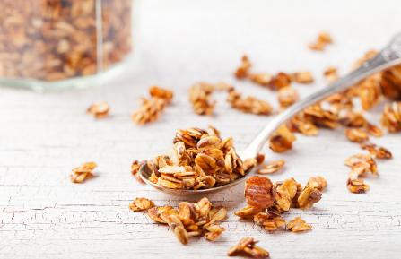 Maple nut granola