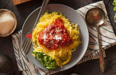 Spaghetti squash with marinara sauce